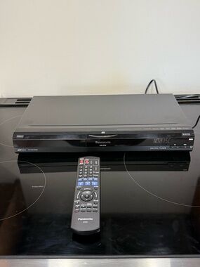 Panasonic DMR-EZ28 Black DVD Recorder with Remote Control